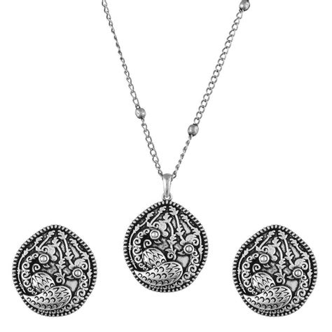 Morni Sikhi Pendant Set – VOYLLA