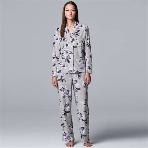 Vera Wang Pajamas