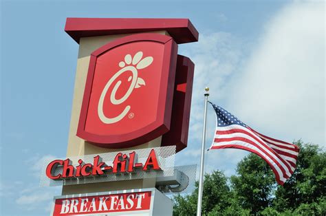 Chick-fil-A honors teachers with a free chicken sandwich