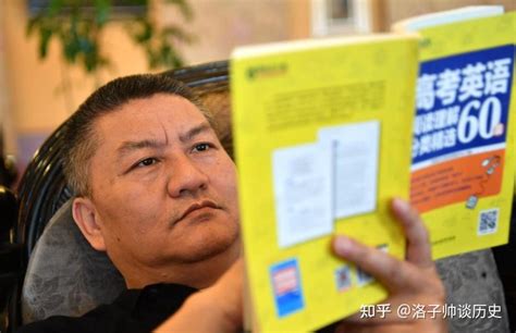 56岁的梁实，准备第26次参加高考，他是“犟牛”还是“戏精？”_腾讯新闻
