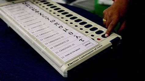 What is Remote Electronic Voting Machine and how will it help? - India ...
