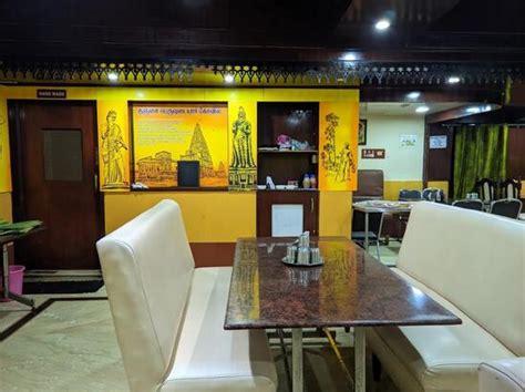 Menu at Madurai Pandian, Avadi