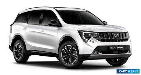 Mahindra XUV 7XO AX7L Petrol AT 6 STR price, specs, mileage, colours ...