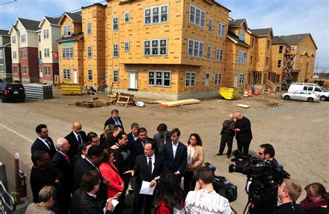 Bridgeport housing plan moves ahead