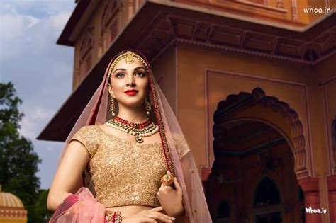 Kiara Advani Indian Couture Week Hd Images