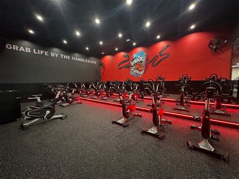 Crunch Palm Harbor | 💪🏼🔥Work Where You Work Out & Together We Grow💪🏼🔥 ...