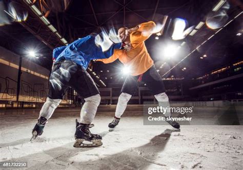 Hockey Fight 的图像结果