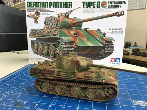 Building the Tamiya 1/35 Panther G steel wheel version with friulmodel ...