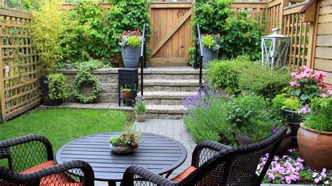 15 Designer Tips For Creating A Small Luxurious Patio You'll Love To ...