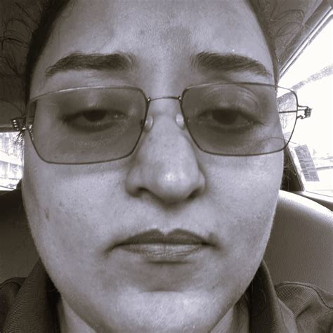 Connect with Urvashhi on SoulUp - Peer Support for heartbreak, rehab ...