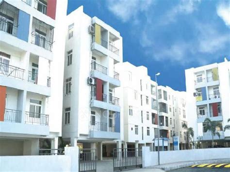 S&P Living Spaces Kil Ayanambakkam - Without Brokerage Semi-furnished 3 ...