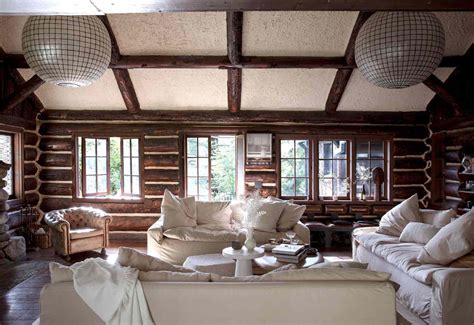 28 Log Cabin Interiors That Are Both Rustic and Modern