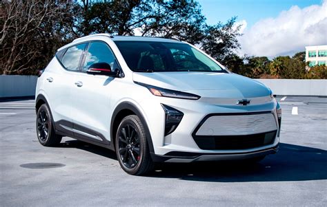 2022 Chevrolet Bolt EUV Pricing, Photos & Specs