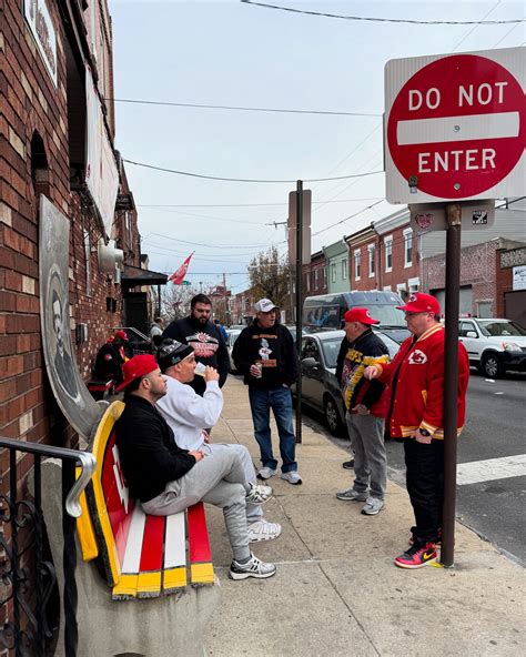 Big Charlie’s Saloon | 14-0 at the half. ⏰ | Instagram