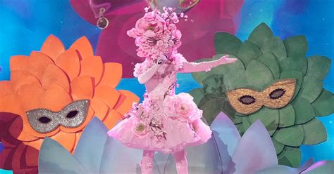 Who is Cherry Blossom? ‘The Masked Singer’ reveals ‘90s TV icon | FOX 4 ...