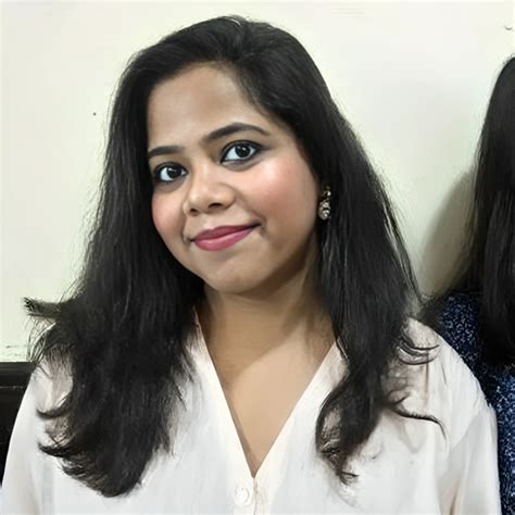Nimaya - Biology teacher - ₹3305/h