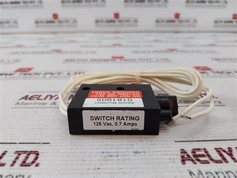 Orange Research 1002-e1028 Pressure Switch 129596001 – Aeliya Marine