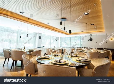 Fancy Restaurant 的图像结果