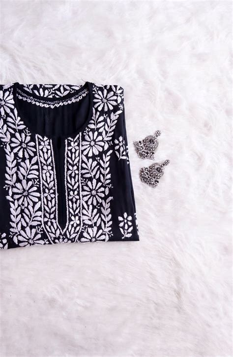 Zeina Black Long Modal Kurta – Avantitrends