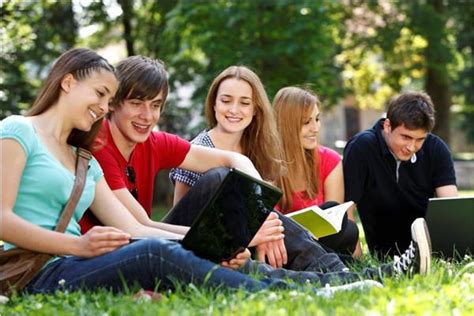 国际学生注意了！澳洲语言班学生读大学 不再“免试入学”！