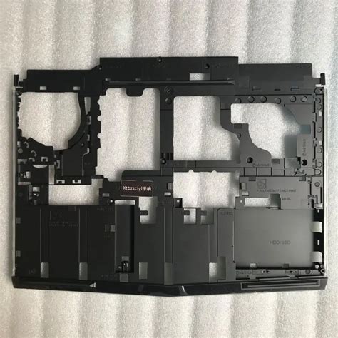 Image result for Alienware 15R4 Casing