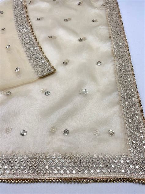 Buy Gold Festive Organza Sequin Gold Dupatta At Kyma – KYMA