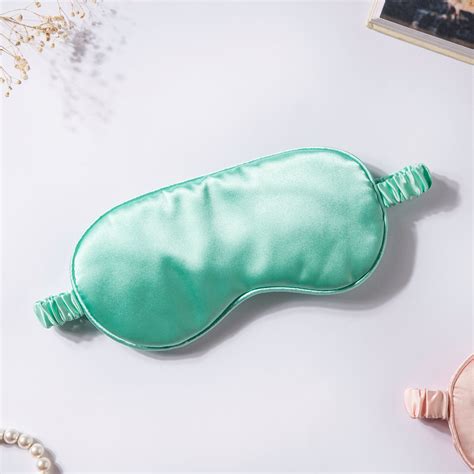 Luxury Sleep Satin Eye Mask Green Online - Premium Eye Mask | Nestasia