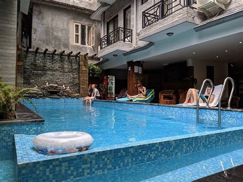 HOTEL MIDDLE PATH & SPA (Pokhara) - Hotel Reviews, Photos, Rate ...