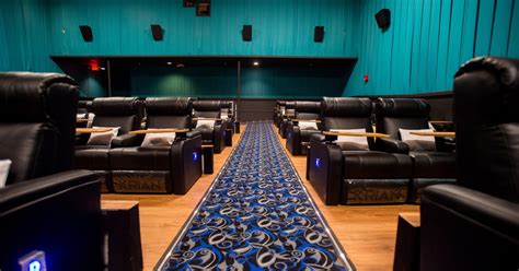 New luxury movie theater opening Friday in Fort Pierce | Video
