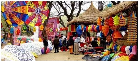 Celebrate Indian Crafts: 8 Famous Art And Crafts Mela Of India – iTokri ...