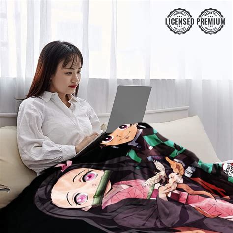 Buy JUST FUNKY Demon Slayer Tanjiro Kamado Plush Throw Blanket | 45 X ...