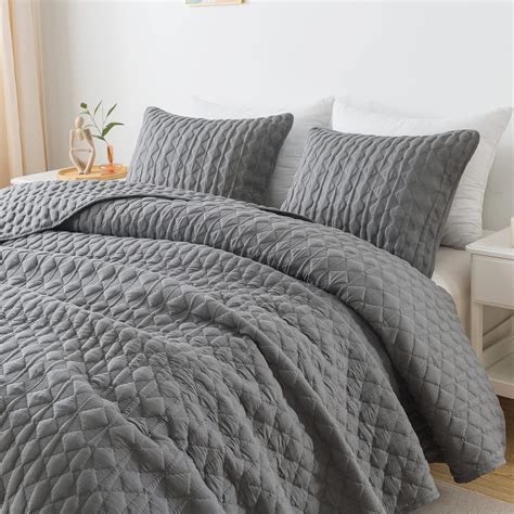 WDCOZY Dark Grey Quilt King Size Bedding Sets with Pillow Shams ...