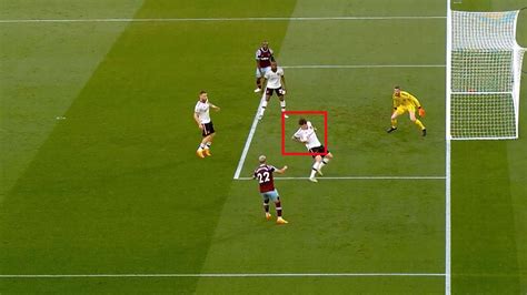 The VAR Review: Lindelof, Kiwior handball penalties - ESPN