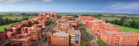 Amity: Admissions, Placements, Courses, Ranking, Reviews, Fees