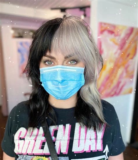 Half Black And Half White Hair | Color block hair, Hair color streaks ...