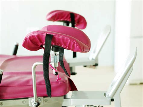 Too Many Teen Girls Are Given Pap Tests And Pelvic Exams, Research ...