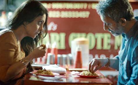 Dating Advice: Can Introvert-Extrovert Relationships Really Work?