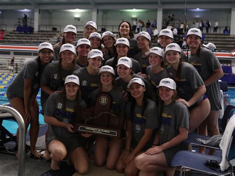 Florida Gators Swimming 的图像结果