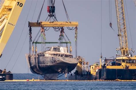 Sunken Bayesian superyacht lifted from waters off Sicily as salvage ...
