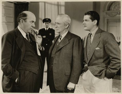Edgar Kennedy, Samuel S. Hinds, Robert Cummings