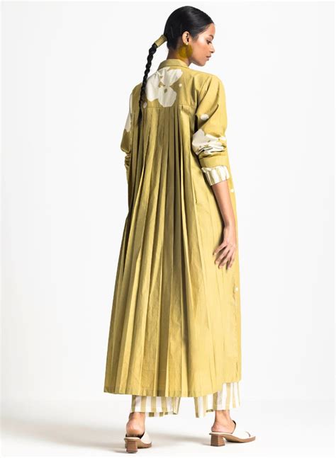 Floral Back Pleat Jacket – NETE.IN