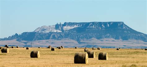 Square Butte Landscape, Montana image - Free stock photo - Public ...
