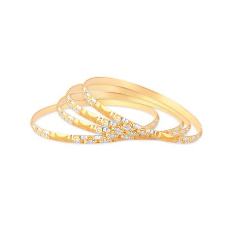 Splendid Dainty Gold Bangle