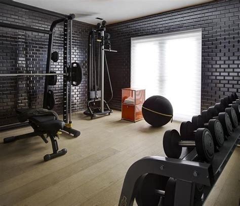 30+ Best Home Gym Ideas [Gym Equipment On A Budget]