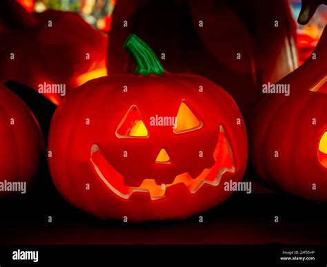 Halloween pumpkin head (jack o lantern) mouth open hi-res stock ...