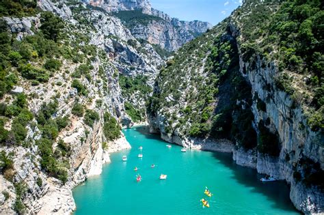 20 Best Places to Visit in the South of France - Travel Addicts