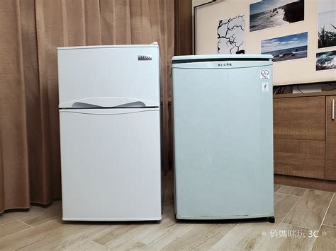 小冰箱也有雙層冷凍庫！東元 TECO 100 公升雙門冰箱 R1001W 開箱 - 民視新聞網