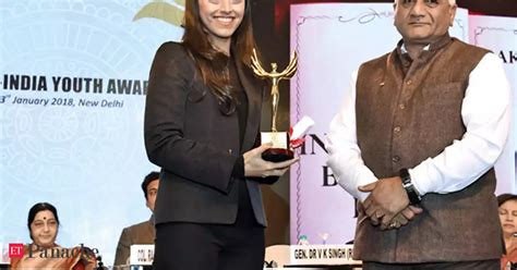 Raakhe Kapoor Tandon: Rana Kapoor's daughter Raakhe feted by GoI for ...