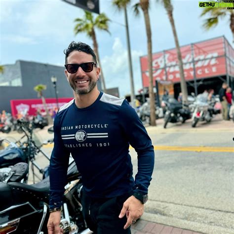 Bayardo De Murguia Wiki, Biography, Age, Gallery, Spouse and more