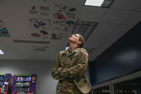 Air Mobility Command First Sergeant visits Team Little Rock > Little ...
